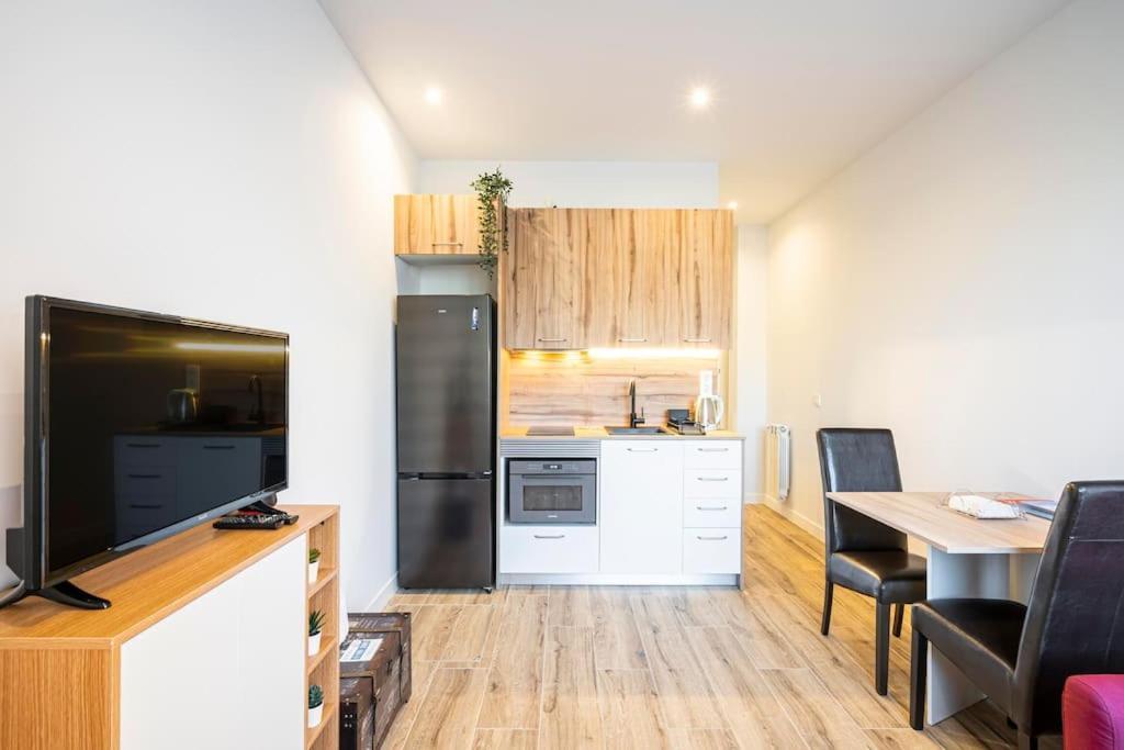 Agradable Apartamento A Pie De Calle-30 Min De Sol Madrid Exterior foto